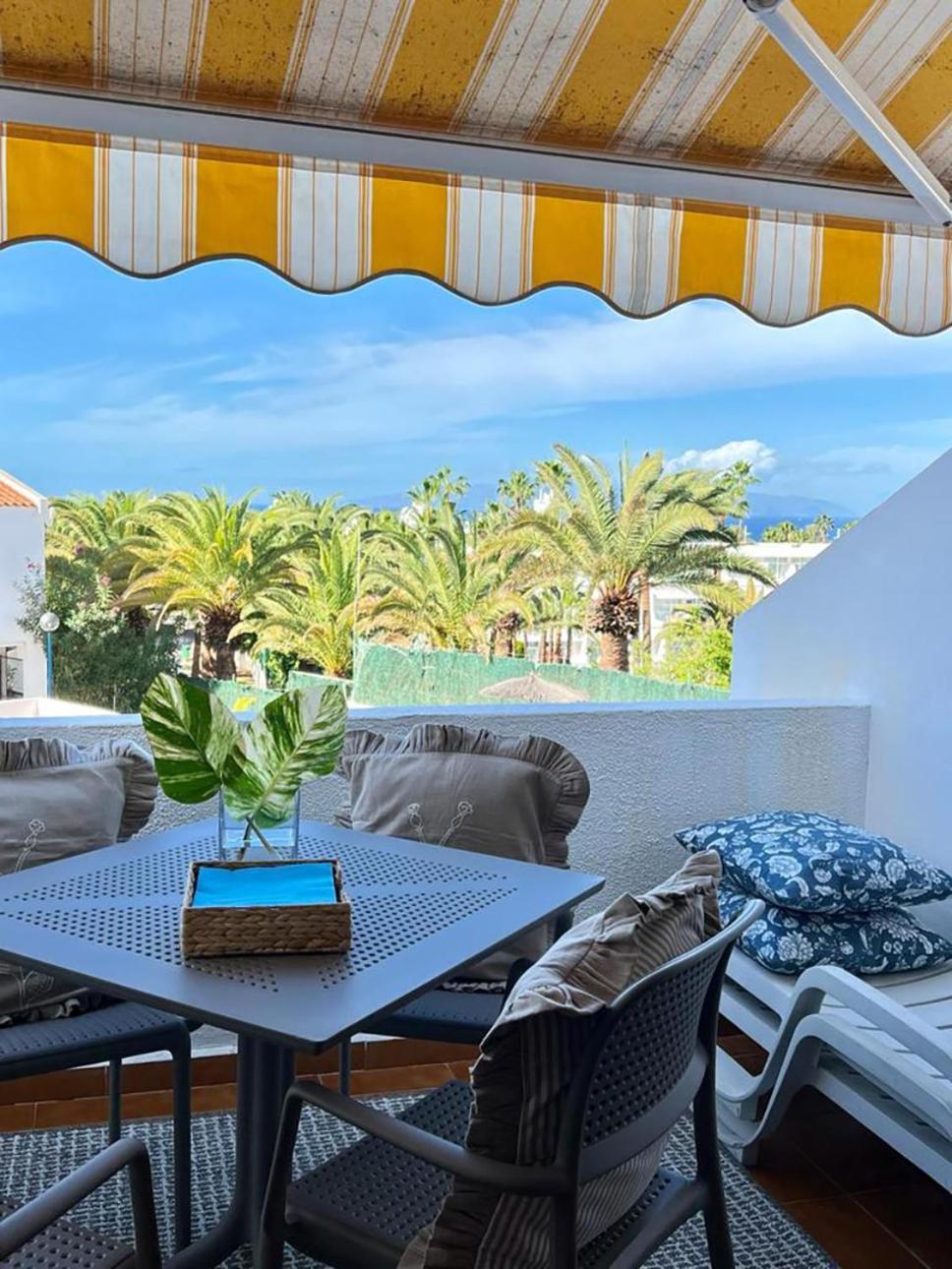 Coconut Apartament In Garden City Playa Feñabe Exteriör bild